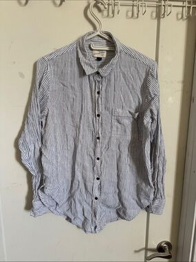 Universal Thread Striped Cotton Button-Down Shirt M